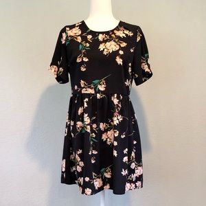 Soprano Navy Floral Dress